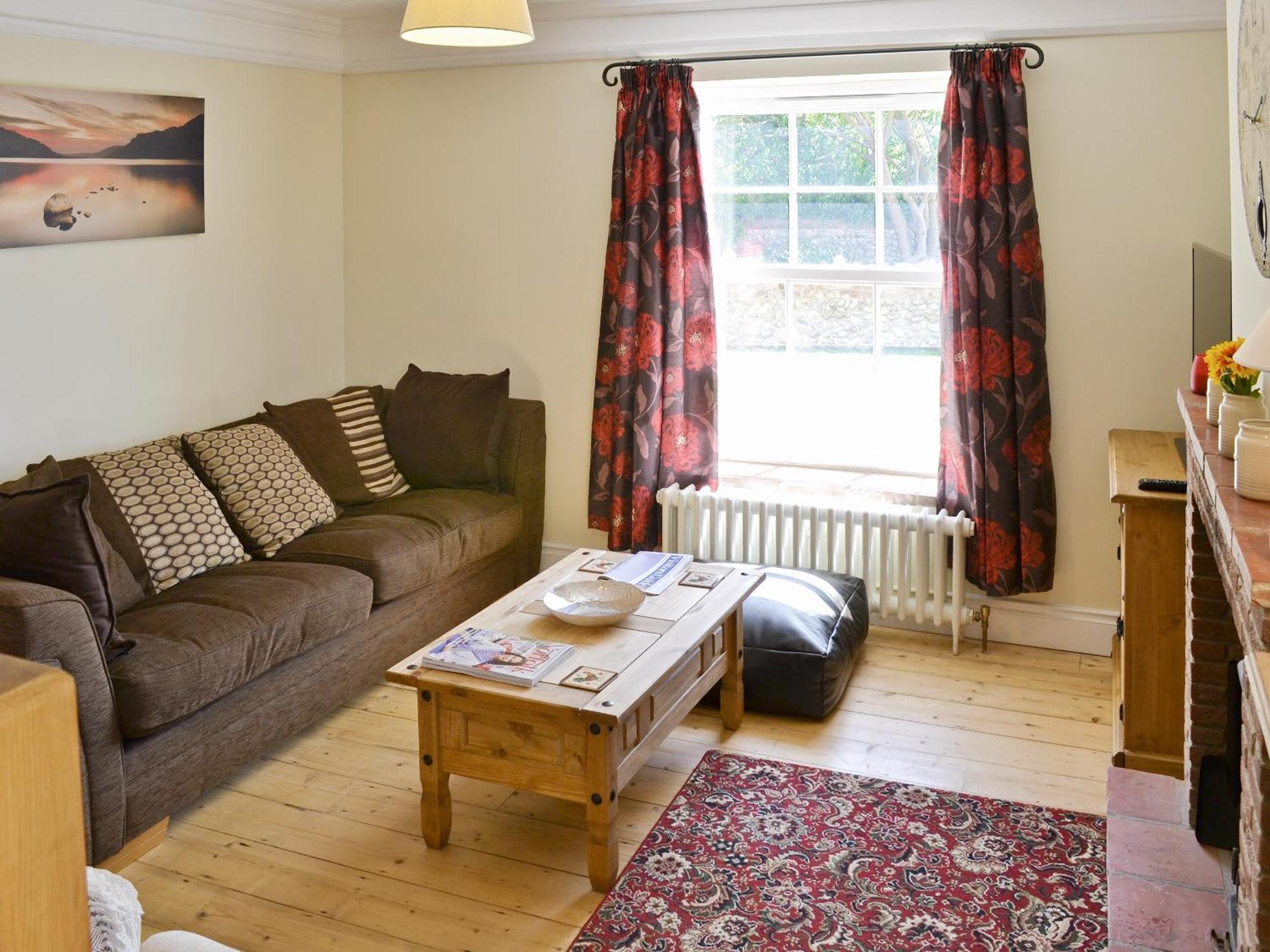 South View Cottage West Beckham Exteriör bild